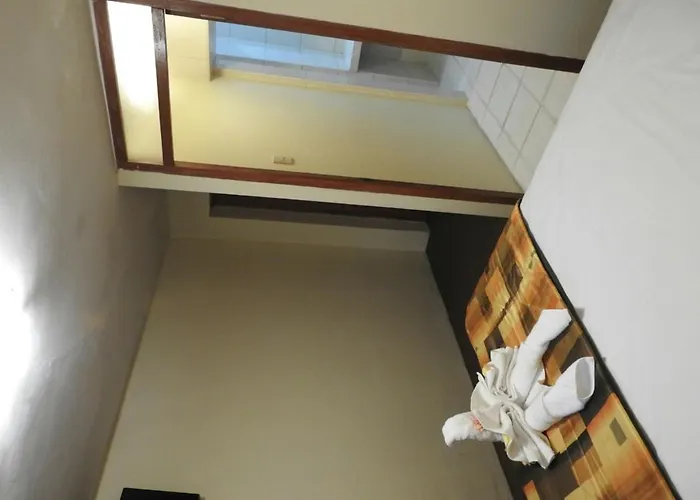 Hotel Samichay 3*